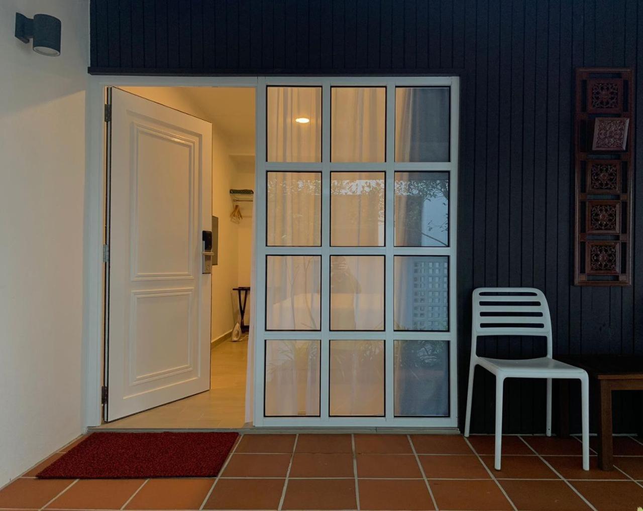 Adena Hotel 3*
